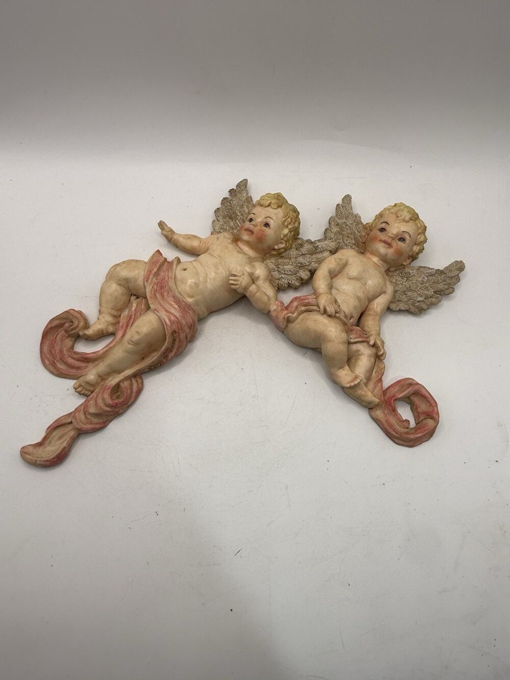 Christmas Around the World House of Lloyd Cherub Guardians Angels Wall Plaque *